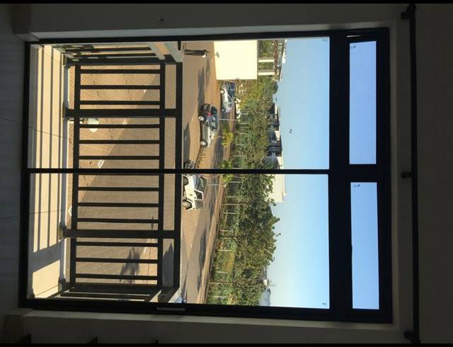 1 BEDROOM PROPERTY TO RENT IN UMHLANGA RIDGE